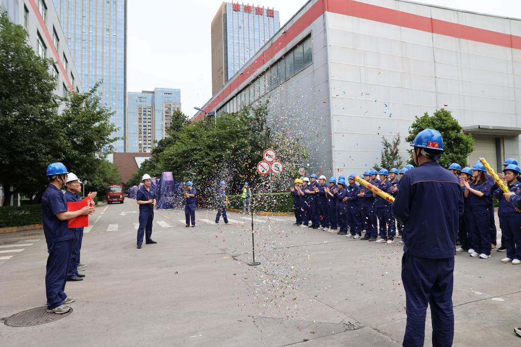 1039BC3FE0A405BC740C127271E_1B175AF7_1F489 1039BC3FE0A405BC740C127271E_1B175AF7_1F489